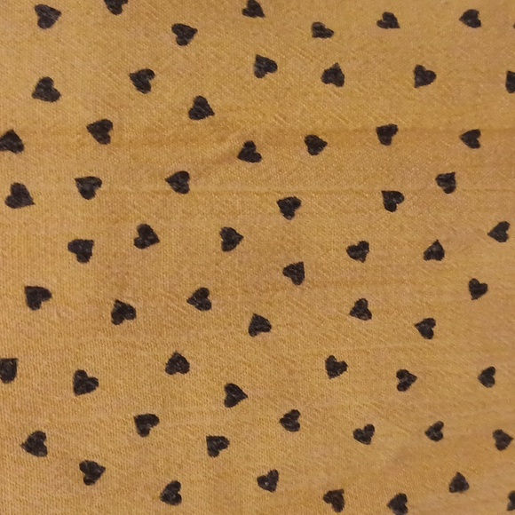 4/$80 Yellow & Black Hearts 2-Piece Dress (Skirt & Blouse) - Size 7 - Picture 5 of 9